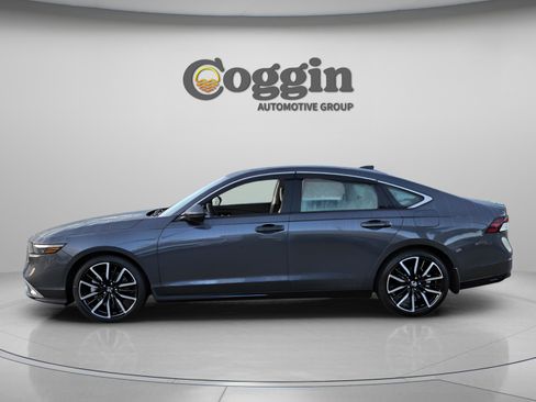 New 2025 Honda Accord Touring image 2