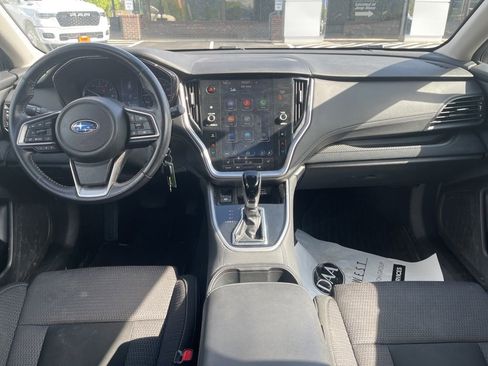 Used 2023 Subaru Outback Premium AWD/4WD image 9