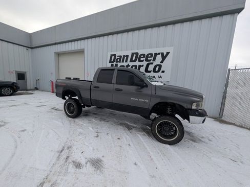 Used 2004 Dodge Ram 2500 Truck SLT w/ Off-Road Group image 19