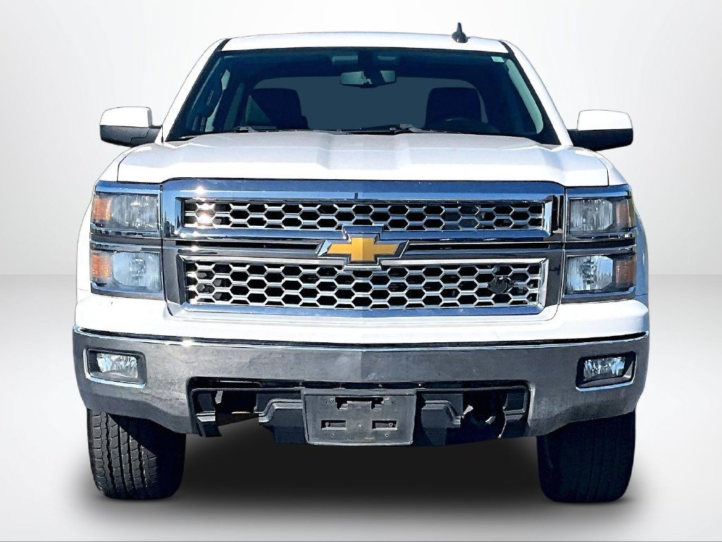 Used 2015 Chevrolet Silverado 1500 LT w/ LT Convenience Package AWD/4WD image 3
