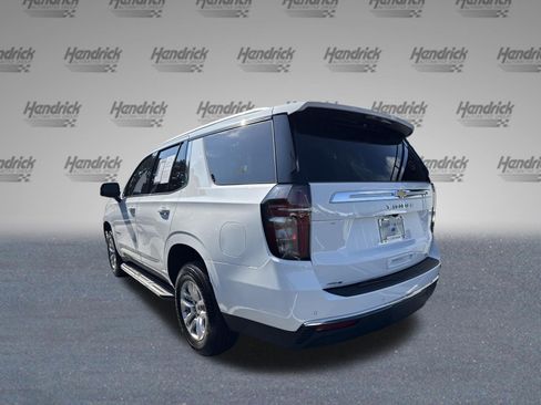 Used 2022 Chevrolet Tahoe LT w/ Luxury Package RWD image 7