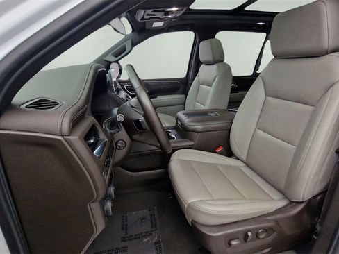 Used 2023 Chevrolet Tahoe LT w/ LT Signature Plus Package image 15