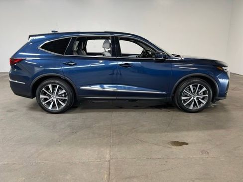 Used 2025 Acura MDX SH-AWD w/ Technology Package image 2