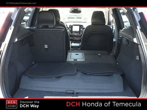 Used 2023 Volvo XC40 B5 Ultimate w/ Protection Package Premier AWD/4WD image 22