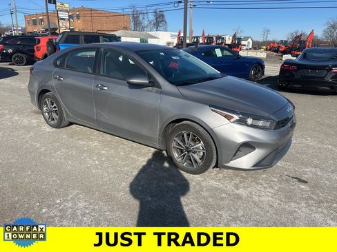 Certified 2023 Kia Forte LXS image 1