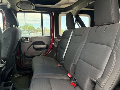 Used 2021 Jeep Wrangler Unlimited Sport AWD/4WD image 20