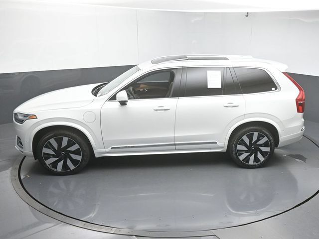 Used 2024 Volvo XC90 T8 Plus w/ Protection Package AWD/4WD image 42