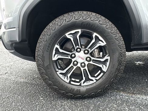 Used 2023 GMC Canyon AT4 w/ Canyon Safety Plus Package image 14