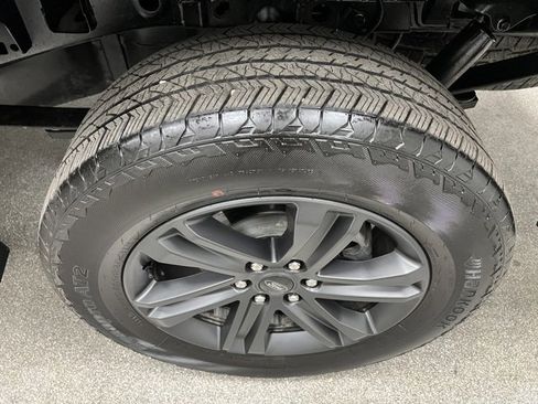 Used 2023 Ford F150 Lariat w/ Equipment Group 502A High image 16