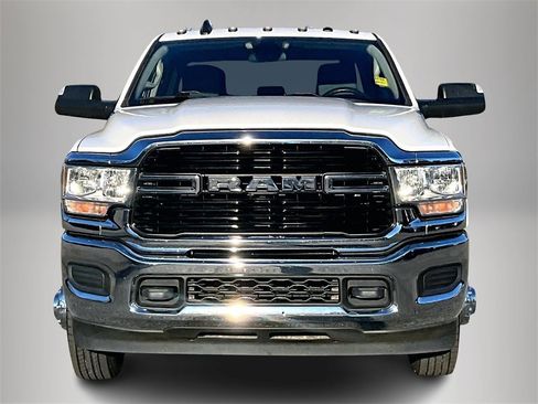 Used 2020 RAM 3500 Big Horn image 3