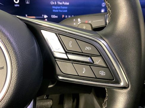 Used 2025 Buick Envision Preferred image 19