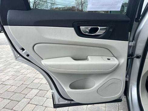 Used 2021 Volvo XC60 T6 Inscription AWD/4WD image 23