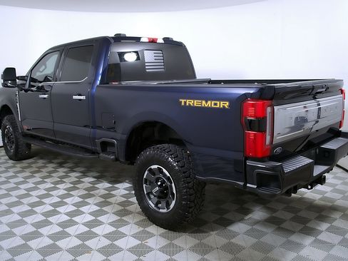 Used 2023 Ford F350 Platinum w/ Tremor Off-Road Package AWD/4WD image 10