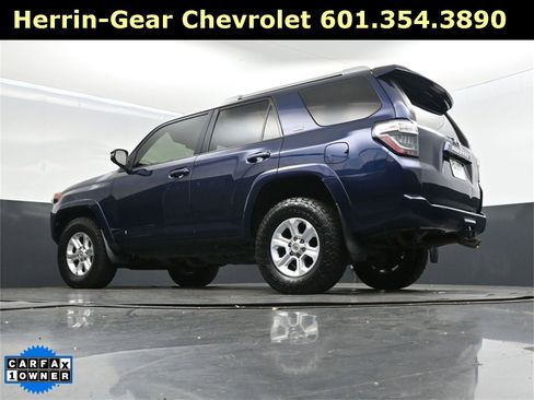 Used 2017 Toyota 4Runner SR5 Premium image 44