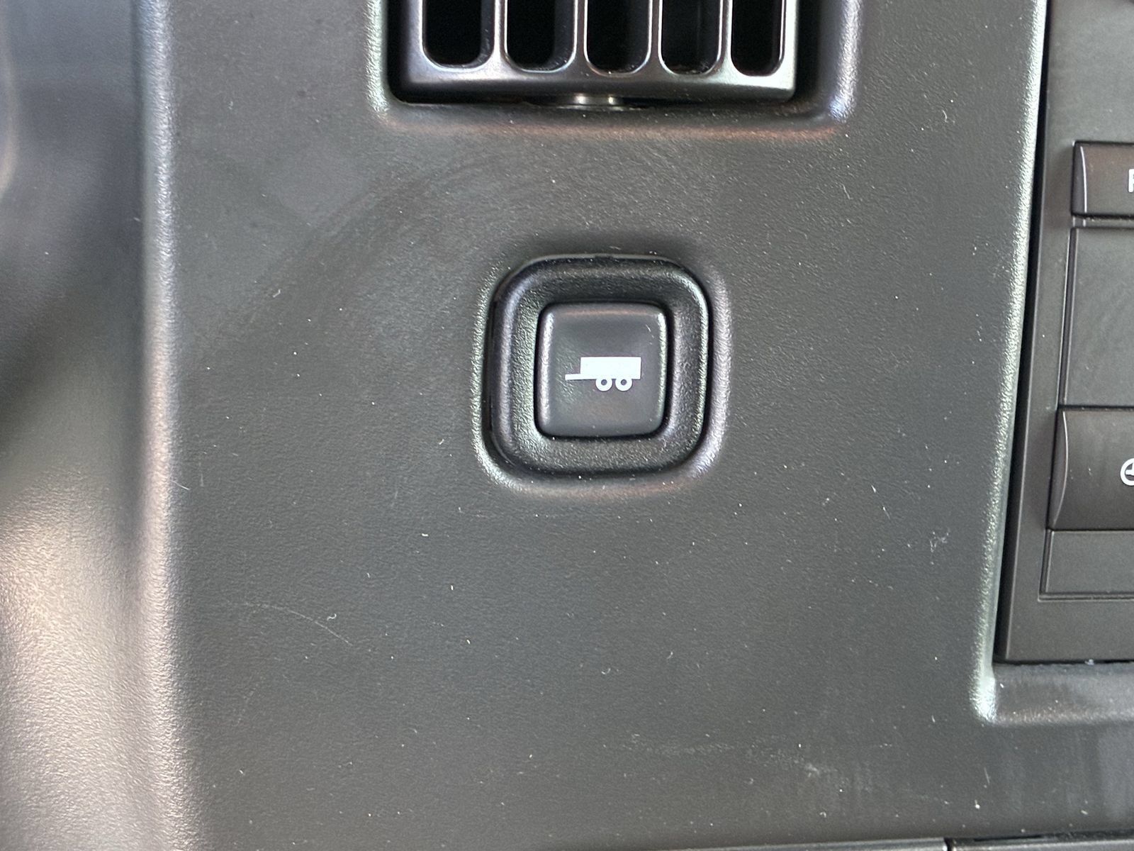 Used 2025 Chevrolet Express 2500 w/ Driver Convenience Package RWD image 34