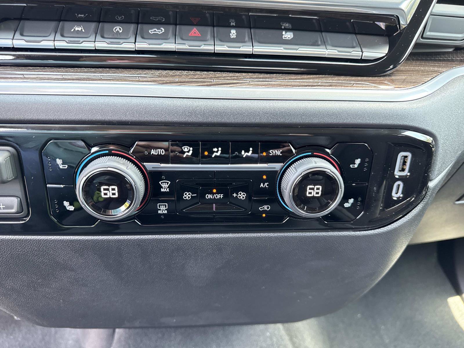 New 2026 Chevrolet Silverado 1500 RST AWD/4WD image 28