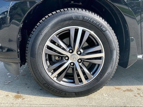 Certified 2019 INFINITI QX60 Luxe w/ Essential Package AWD/4WD image 10