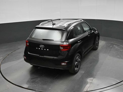 New 2026 Hyundai Venue SEL FWD image 28
