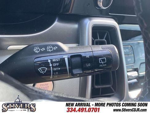 Used 2022 Kia Sorento S image 63