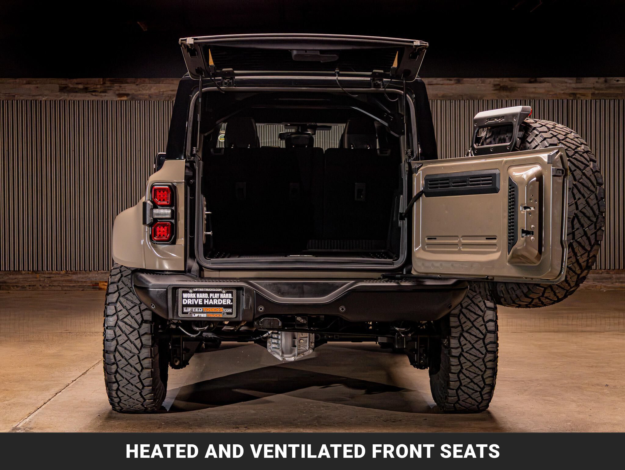 Used 2025 Ford Bronco Raptor w/ Interior Carbon Fiber Pack AWD/4WD image 8