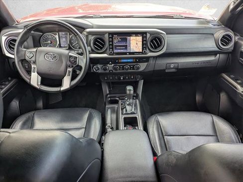 Used 2020 Toyota Tacoma Limited AWD/4WD image 19