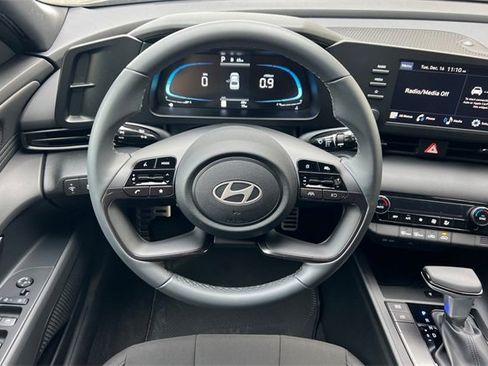 New 2026 Hyundai Elantra Sport image 14