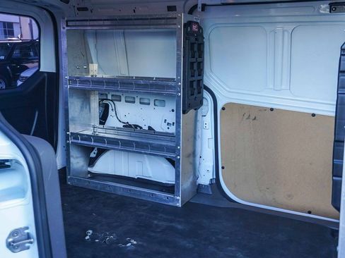 Used 2023 Ford Transit Connect XL image 17