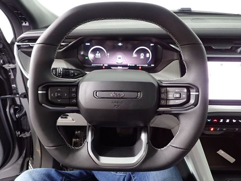 New 2026 Jeep Cherokee Limited image 31