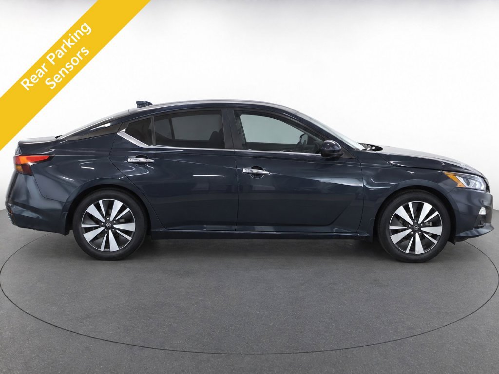 Used 2022 Nissan Altima 2.5 SV FWD image 8