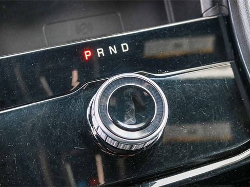 Used 2023 Jeep Grand Cherokee L Laredo image 22