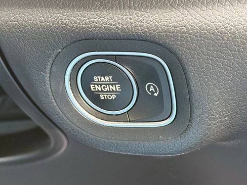 Used 2022 Mercedes-Benz GLE 350 4MATIC image 36