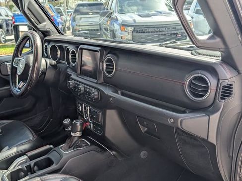 Used 2020 Jeep Gladiator Rubicon AWD/4WD image 19