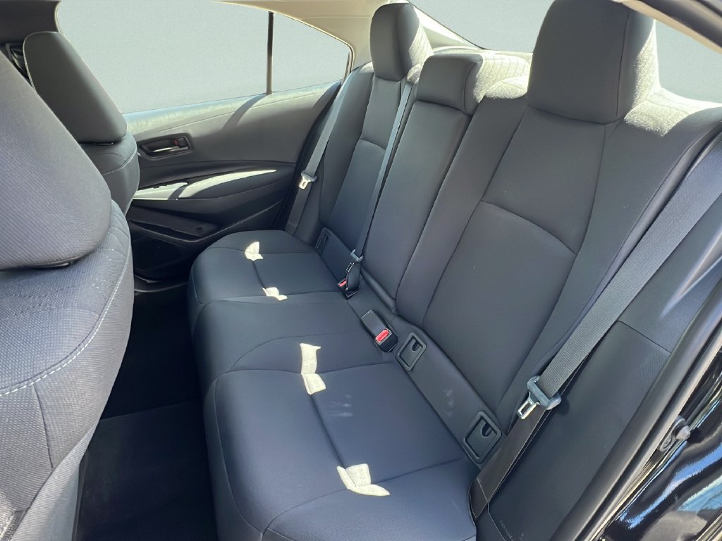 Used 2026 Toyota Corolla LE FWD image 9