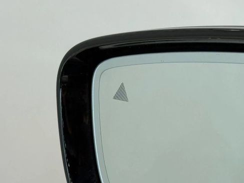 Used 2023 BMW M550i xDrive w/ Parking Assistance Package image 11