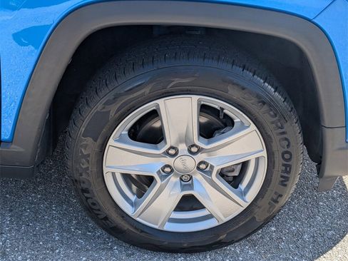 Used 2022 Jeep Compass Latitude w/ Convenience Group image 18