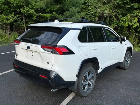 Used 2023 Toyota RAV4 SE w/ Weather & Moonroof Package AWD/4WD image 6