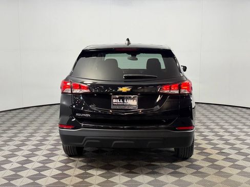 Used 2023 Chevrolet Equinox LS w/ LS Convenience Package FWD image 8