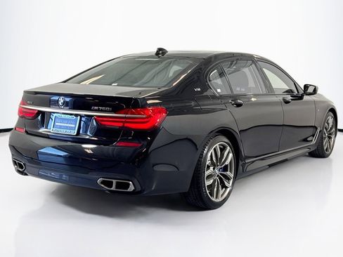 Used 2019 BMW M760i xDrive w/ Luxury Rear Seating Package image 5