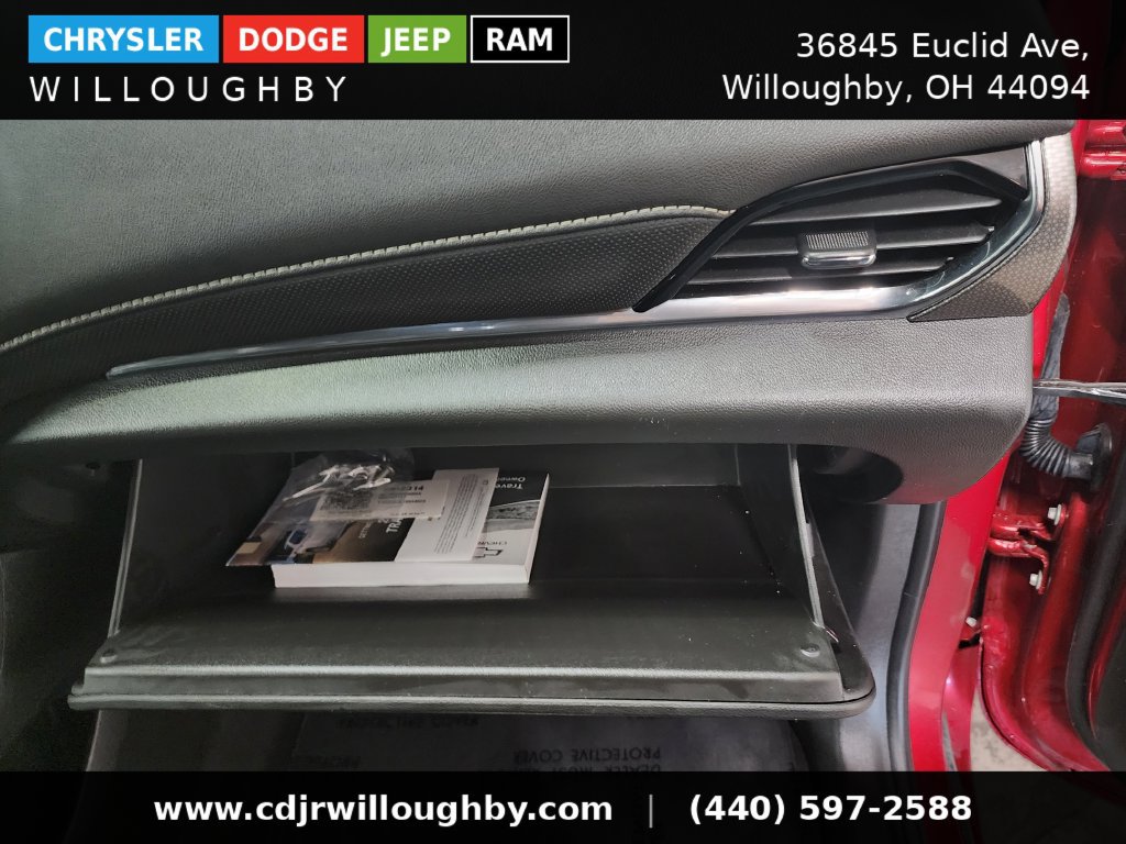 Used 2023 Chevrolet Traverse Premier w/ LPO, Floor Liner Package FWD image 38