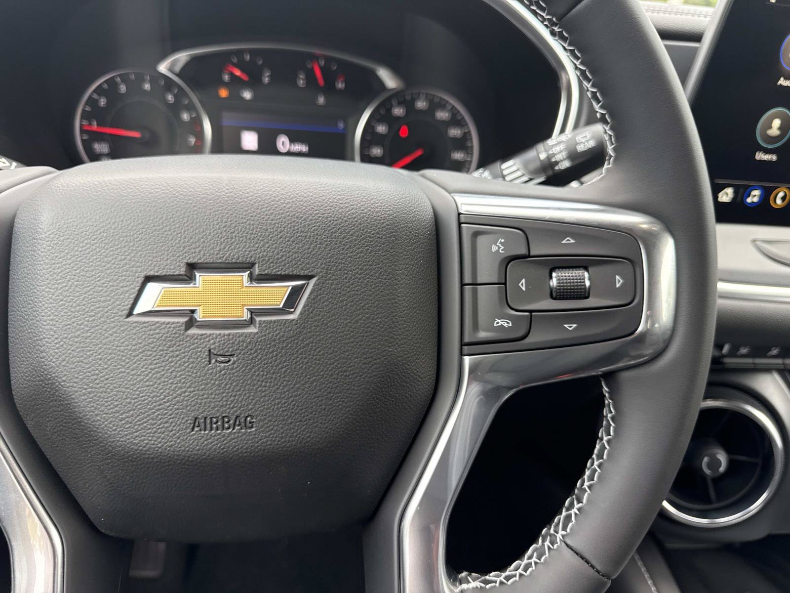 New 2026 Chevrolet Blazer LT w/ Sound & Technology Package FWD image 16