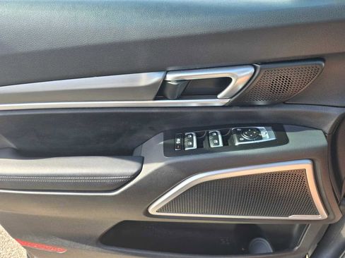 Used 2021 Kia Telluride LX image 9