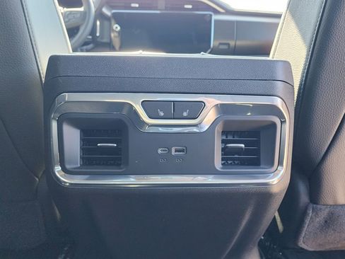 New 2026 GMC Sierra 2500 Denali w/ Denali Reserve Package AWD/4WD image 52