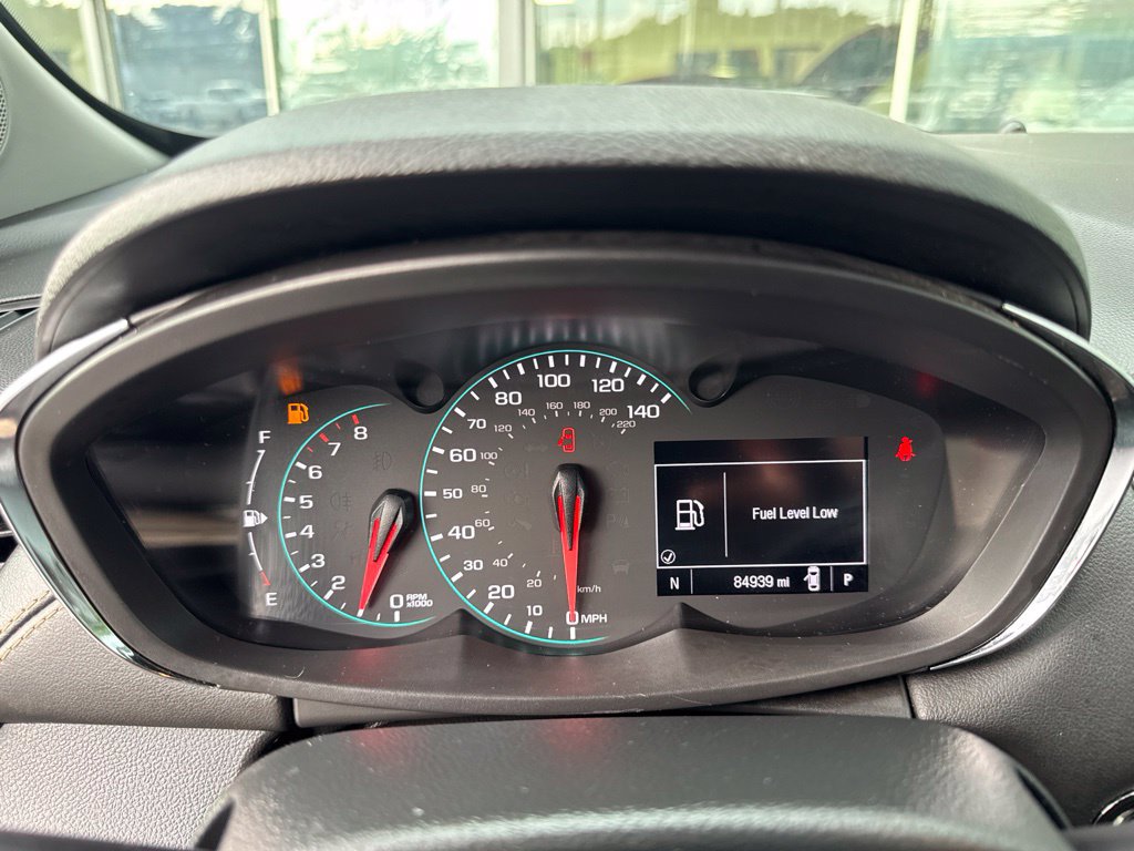 Used 2019 Chevrolet Trax LT w/ LT Convenience Package AWD/4WD image 12