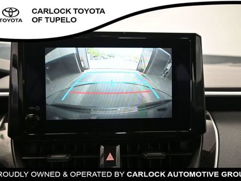 Used 2025 Toyota Corolla LE FWD image 12