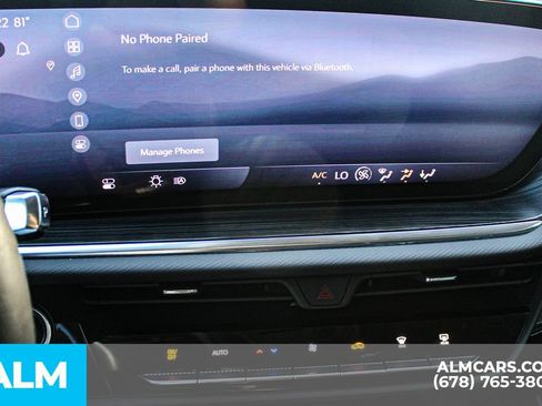 Used 2024 Buick Envision Preferred AWD/4WD image 36