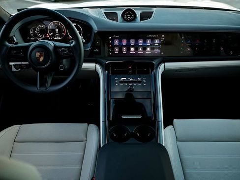 New 2026 Porsche Panamera 4 AWD/4WD image 29