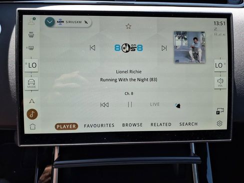 Used 2026 Land Rover Range Rover Evoque S image 21