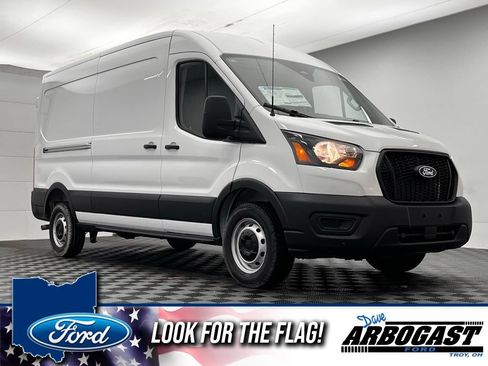 New 2026 Ford Transit 250 148 Medium Roof w/ Load Area Protection Package RWD image 1