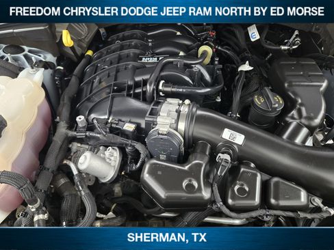 Used 2025 Jeep Grand Cherokee Altitude AWD/4WD image 21
