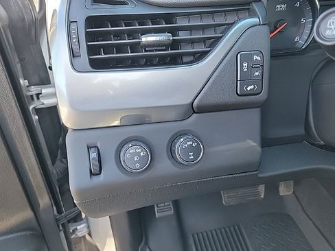 Used 2020 Chevrolet Tahoe Premier image 11